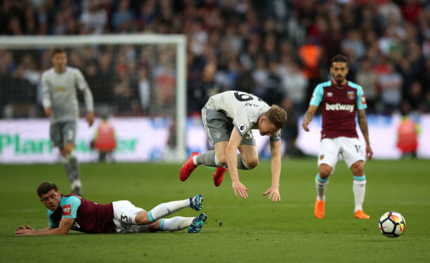 谐与激励士 谐与激励士